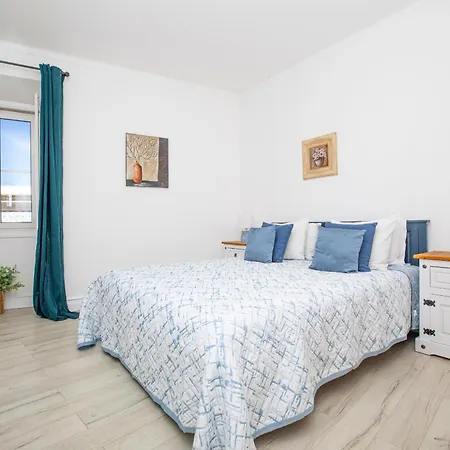 Ponte Romana-riverside With Sun Terrace