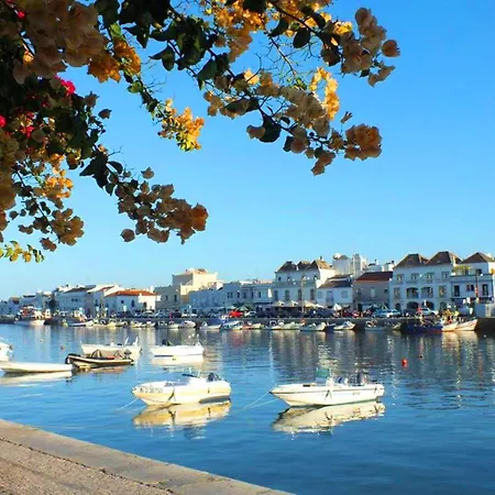 Ponte Romana-riverside With Sun Terrace Apartment *